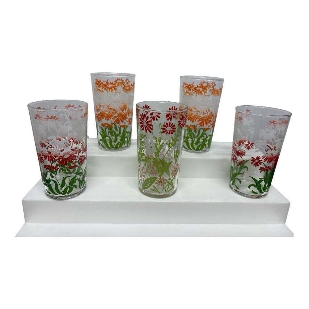 Swanky Swigs Juice Glasses Daisy Bleeding Heart Lilly Of The Valley Poppy VTG 5